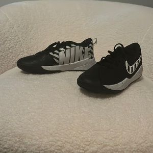Nike basketball shoes